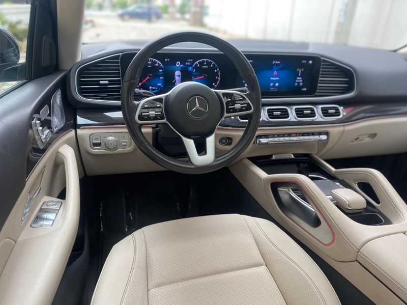 Thumbnail 12 of 2020 Mercedes-Benz GLE-Class